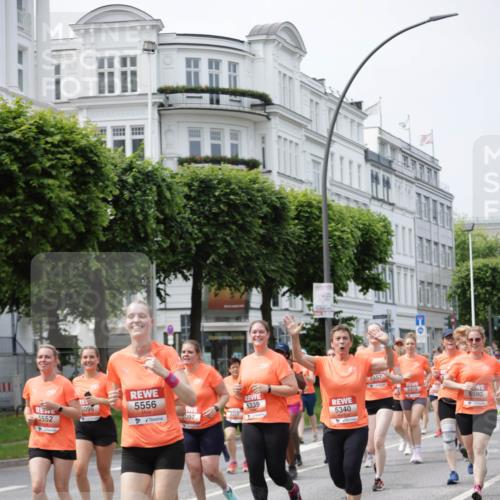 15.06.2025 - REWE Women's Run Jannik Wohlers http://msf.ph/oto/7960198 15.06.2025 09:45:24 Laufen 5552, 5098, 5556, 5557, 5479, 5339, 5590, 097, 5340 meine-sportfotos.de