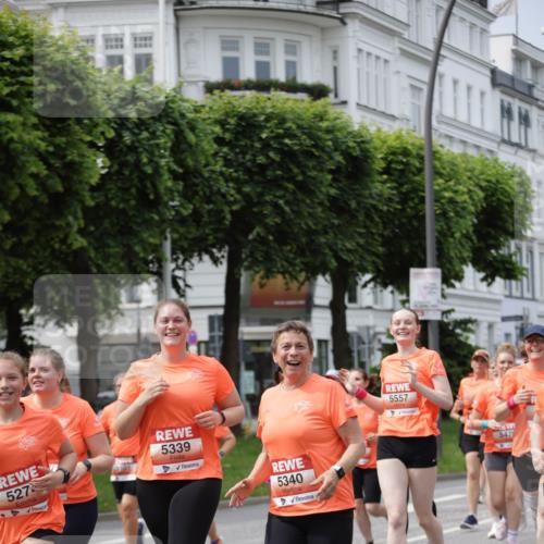 15.06.2025 - REWE Women's Run Jannik Wohlers http://msf.ph/oto/7960224 15.06.2025 09:45:25 Laufen 527, 5339, 5340, 5557, 5479 meine-sportfotos.de
