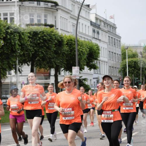 15.06.2025 - REWE Women's Run Jannik Wohlers http://msf.ph/oto/7960245 15.06.2025 09:45:26 Laufen 5440, 5557, 5109, 5590, 5181, 5570 meine-sportfotos.de
