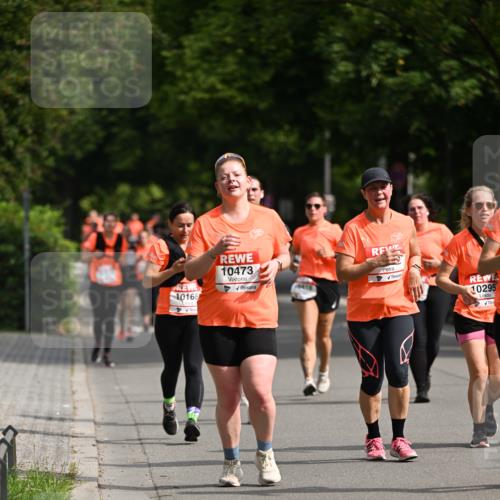 15.06.2025 - REWE Women's Run Dr. Thomas Lammeyer http://msf.ph/oto/7960246 15.06.2025 09:49:41 Laufen 10168, 10473, 10418, 10295 meine-sportfotos.de