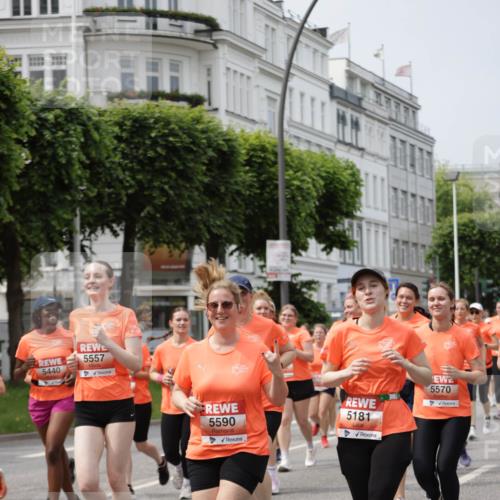 15.06.2025 - REWE Women's Run Jannik Wohlers http://msf.ph/oto/7960253 15.06.2025 09:45:26 Laufen 5440, 5557, 5570, 5181, 5590 meine-sportfotos.de