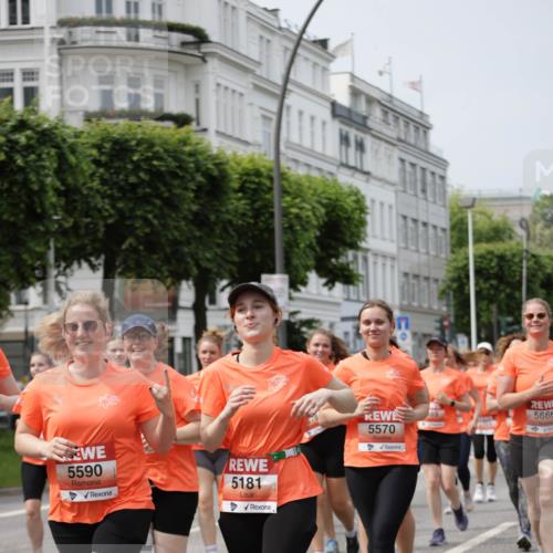 15.06.2025 - REWE Women's Run Jannik Wohlers http://msf.ph/oto/7960262 15.06.2025 09:45:27 Laufen 5590, 5181, 5570, 5666 meine-sportfotos.de