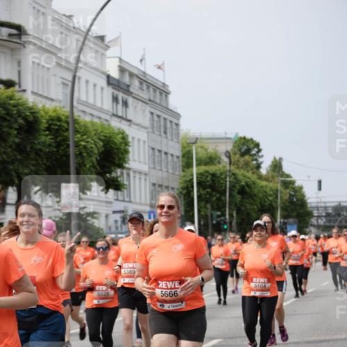15.06.2025 - REWE Women's Run Jannik Wohlers http://msf.ph/oto/7960284 15.06.2025 09:45:28 Laufen 5389, 5666, 5104 meine-sportfotos.de