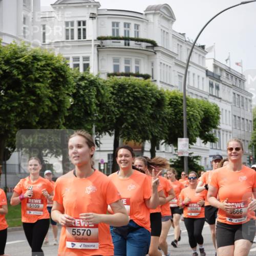 15.06.2025 - REWE Women's Run Jannik Wohlers http://msf.ph/oto/7960290 15.06.2025 09:45:28 Laufen 5109, 5570, 5526, 666 meine-sportfotos.de