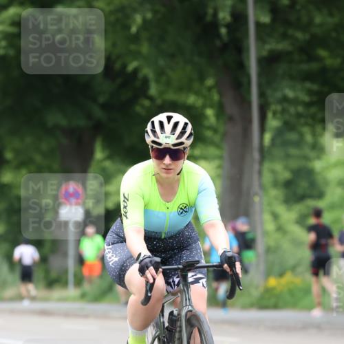 15.06.2025 - 7 Türme Triathlon Yannick Fuchs http://msf.ph/oto/7960295 15.06.2025 13:48:26 Radfahren 403, 934 meine-sportfotos.de