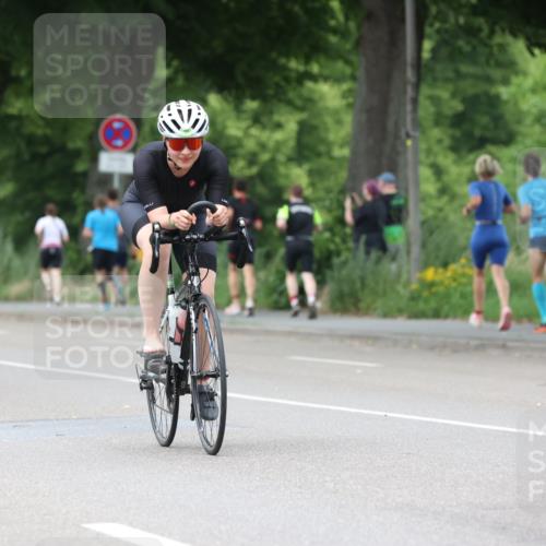 15.06.2025 - 7 Türme Triathlon Yannick Fuchs http://msf.ph/oto/7960317 15.06.2025 13:48:31 Radfahren 854 meine-sportfotos.de