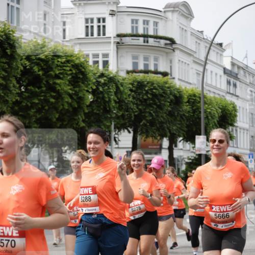 15.06.2025 - REWE Women's Run Jannik Wohlers http://msf.ph/oto/7960324 15.06.2025 09:45:29 Laufen 570, 5288, 5278, 5666 meine-sportfotos.de