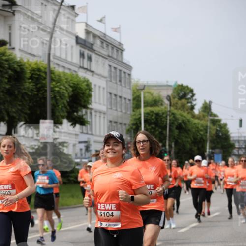 15.06.2025 - REWE Women's Run Jannik Wohlers http://msf.ph/oto/7960361 15.06.2025 09:45:30 Laufen 5603, 5104, 0 meine-sportfotos.de