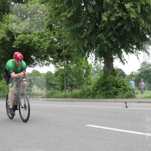 15.06.2025 - 7 Türme Triathlon Yannick Fuchs http://msf.ph/oto/7960366 15.06.2025 11:51:52 Radfahren  meine-sportfotos.de