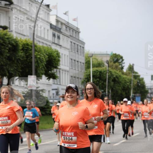 15.06.2025 - REWE Women's Run Jannik Wohlers http://msf.ph/oto/7960367 15.06.2025 09:45:30 Laufen 5603, 5104 meine-sportfotos.de