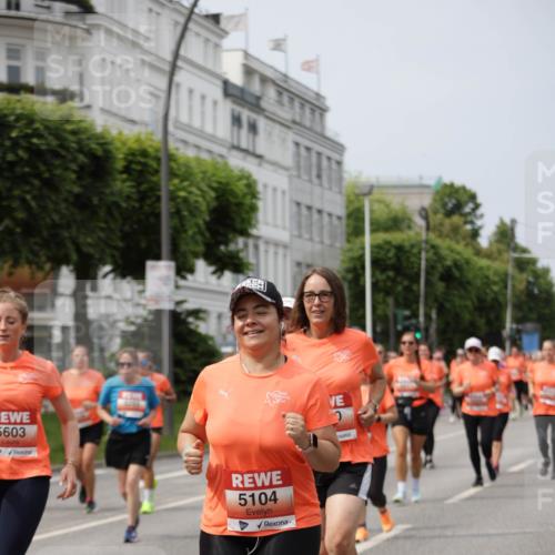 15.06.2025 - REWE Women's Run Jannik Wohlers http://msf.ph/oto/7960390 15.06.2025 09:45:31 Laufen 5603, 5104 meine-sportfotos.de