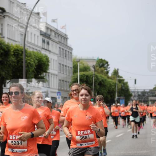 15.06.2025 - REWE Women's Run Jannik Wohlers http://msf.ph/oto/7960589 15.06.2025 09:45:37 Laufen 5284, 5681 meine-sportfotos.de