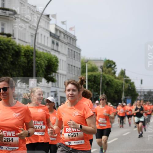 15.06.2025 - REWE Women's Run Jannik Wohlers http://msf.ph/oto/7960601 15.06.2025 09:45:37 Laufen 284, 374, 5681, 5131 meine-sportfotos.de