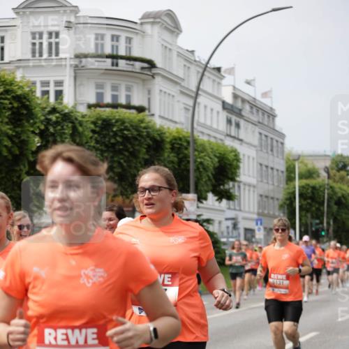 15.06.2025 - REWE Women's Run Jannik Wohlers http://msf.ph/oto/7960609 15.06.2025 09:45:38 Laufen 5681, 5131 meine-sportfotos.de