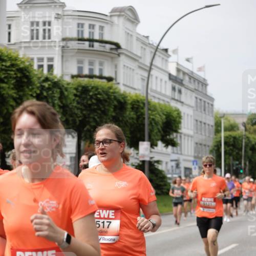 15.06.2025 - REWE Women's Run Jannik Wohlers http://msf.ph/oto/7960614 15.06.2025 09:45:39 Laufen 5681, 517, 5131 meine-sportfotos.de