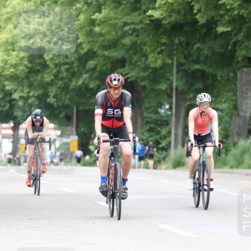 15.06.2025 - 7 Türme Triathlon Yannick Fuchs http://msf.ph/oto/7960620 15.06.2025 13:48:53 Radfahren 212, 428, 796, 806, 1092 meine-sportfotos.de