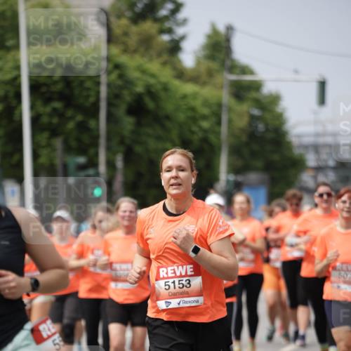 15.06.2025 - REWE Women's Run Jannik Wohlers http://msf.ph/oto/7960662 15.06.2025 09:45:42 Laufen 55, 5153, 507 meine-sportfotos.de