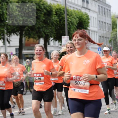 15.06.2025 - REWE Women's Run Jannik Wohlers http://msf.ph/oto/7960693 15.06.2025 09:45:48 Laufen 5482, 5317, 5356, 5070, 330, 5390 meine-sportfotos.de