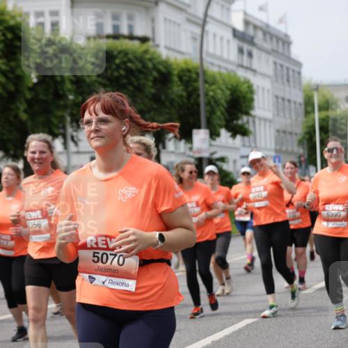 15.06.2025 - REWE Women's Run Jannik Wohlers http://msf.ph/oto/7960722 15.06.2025 09:45:49 Laufen 6482, 4917, 6356, 5070, 243, 2013, 5390 meine-sportfotos.de