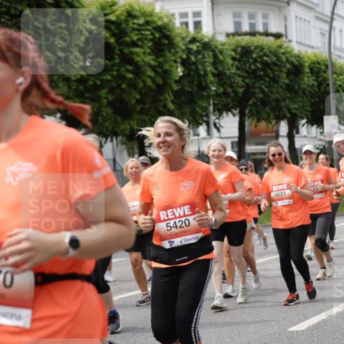 15.06.2025 - REWE Women's Run Jannik Wohlers http://msf.ph/oto/7960724 15.06.2025 09:45:50 Laufen 5070, 5040, 5420, 5631, 5243, 25, 30, 5390 meine-sportfotos.de