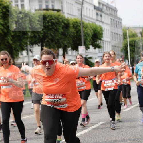 15.06.2025 - REWE Women's Run Jannik Wohlers http://msf.ph/oto/7960753 15.06.2025 09:45:51 Laufen 32, 5509, 5831, 5390, 6330, 5015, 501, 5033 meine-sportfotos.de