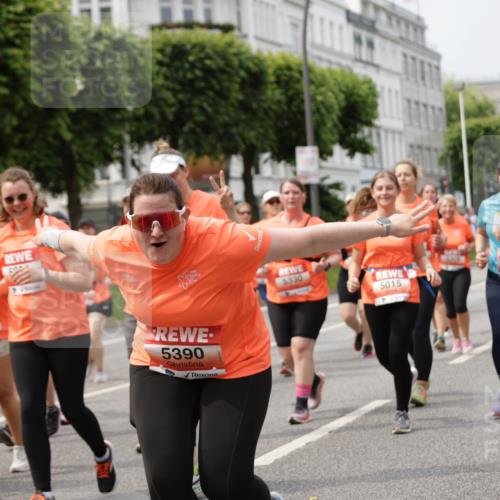 15.06.2025 - REWE Women's Run Jannik Wohlers http://msf.ph/oto/7960757 15.06.2025 09:45:51 Laufen 32, 5509, 5330, 5015, 5390, 5013, 5033 meine-sportfotos.de