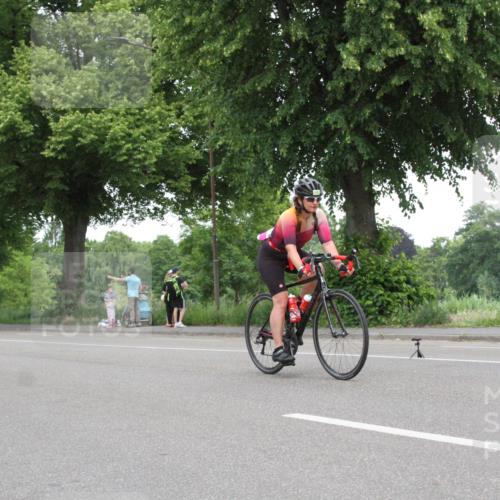 15.06.2025 - 7 Türme Triathlon Yannick Fuchs http://msf.ph/oto/7960871 15.06.2025 12:04:27 Radfahren  meine-sportfotos.de