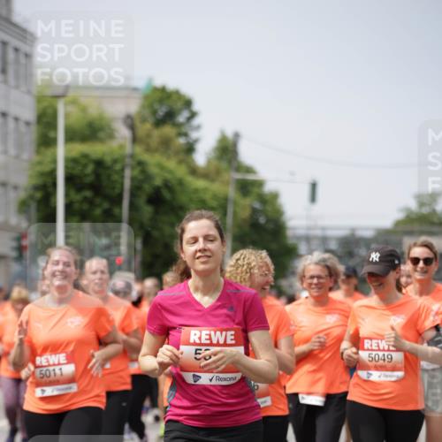 15.06.2025 - REWE Women's Run Jannik Wohlers http://msf.ph/oto/7960886 15.06.2025 09:45:55 Laufen 5011, 50, 5049 meine-sportfotos.de