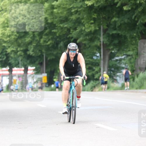15.06.2025 - 7 Türme Triathlon Yannick Fuchs http://msf.ph/oto/7960945 15.06.2025 13:49:10 Radfahren 304, 307, 706, 756 meine-sportfotos.de