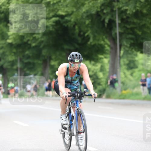15.06.2025 - 7 Türme Triathlon Yannick Fuchs http://msf.ph/oto/7961022 15.06.2025 13:49:25 Radfahren 547, 847, 994 meine-sportfotos.de
