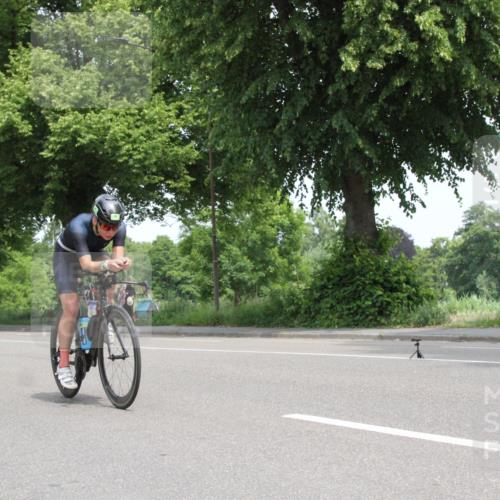 15.06.2025 - 7 Türme Triathlon Yannick Fuchs http://msf.ph/oto/7961026 15.06.2025 12:08:11 Radfahren  meine-sportfotos.de
