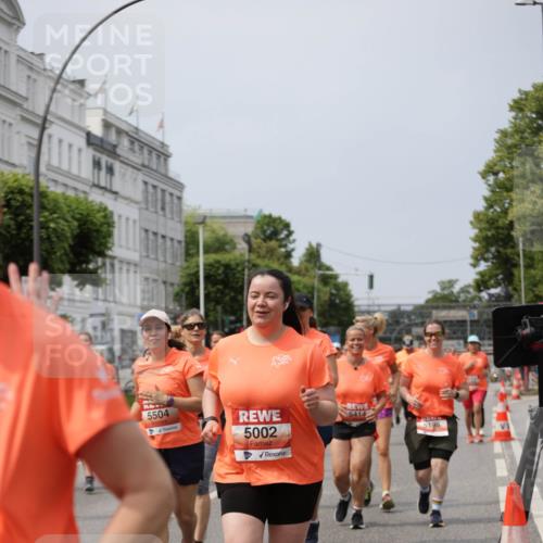15.06.2025 - REWE Women's Run Jannik Wohlers http://msf.ph/oto/7961035 15.06.2025 09:46:00 Laufen 5414, 5198, 5504, 5002 meine-sportfotos.de