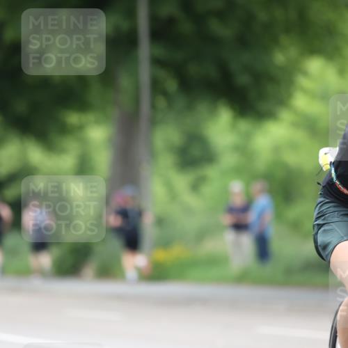 15.06.2025 - 7 Türme Triathlon Yannick Fuchs http://msf.ph/oto/7961132 15.06.2025 13:49:39 Radfahren 514, 781, 1051, 1089 meine-sportfotos.de