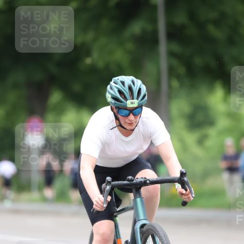 15.06.2025 - 7 Türme Triathlon Yannick Fuchs http://msf.ph/oto/7961142 15.06.2025 13:49:40 Radfahren 514, 781, 1051, 1089 meine-sportfotos.de