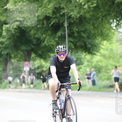 15.06.2025 - 7 Türme Triathlon Yannick Fuchs http://msf.ph/oto/7961176 15.06.2025 13:49:42 Radfahren 514, 781, 1051, 1089 meine-sportfotos.de