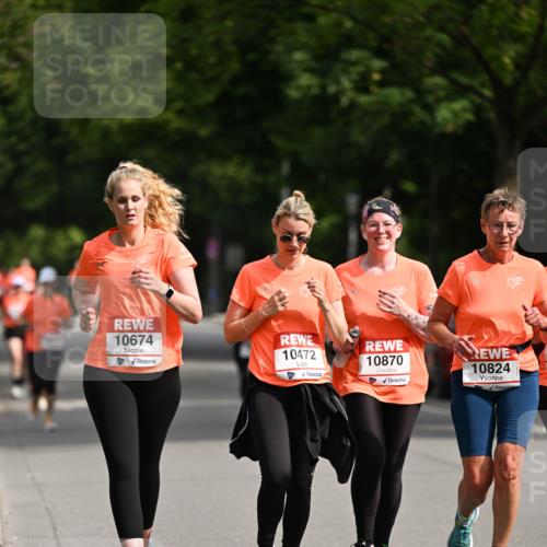 15.06.2025 - REWE Women's Run Dr. Thomas Lammeyer http://msf.ph/oto/7961212 15.06.2025 09:50:18 Laufen 10674, 10472, 10870, 10824 meine-sportfotos.de