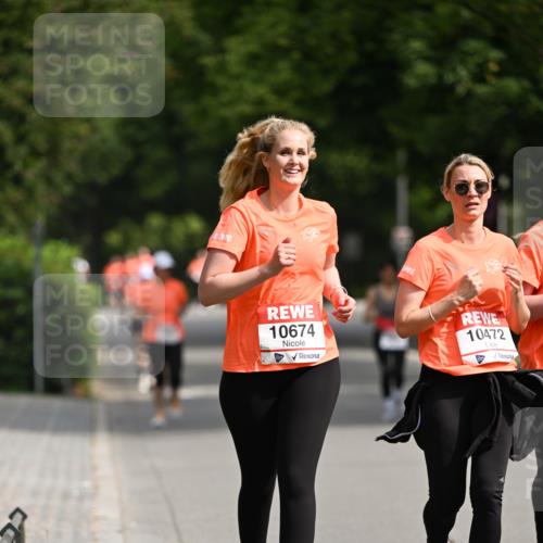 15.06.2025 - REWE Women's Run Dr. Thomas Lammeyer http://msf.ph/oto/7961261 15.06.2025 09:50:20 Laufen 10674, 10472 meine-sportfotos.de