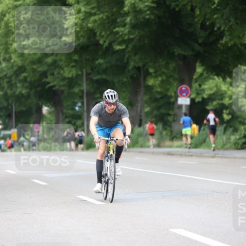 15.06.2025 - 7 Türme Triathlon Yannick Fuchs http://msf.ph/oto/7961316 15.06.2025 13:49:59 Radfahren 337, 1002 meine-sportfotos.de