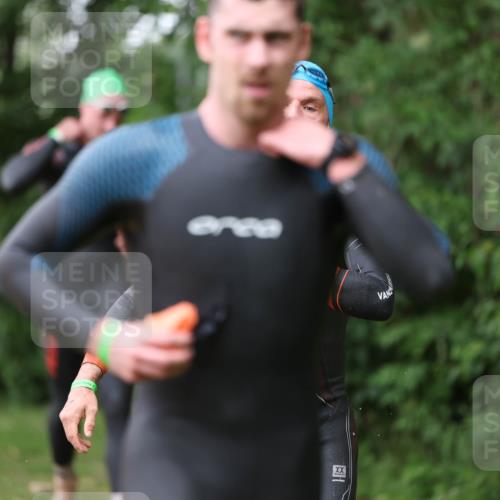 15.06.2025 - 7 Türme Triathlon Michael Strokosch http://msf.ph/oto/7961344 15.06.2025 12:13:10 Schwimmen 453, 459, 494, 539, 561 meine-sportfotos.de