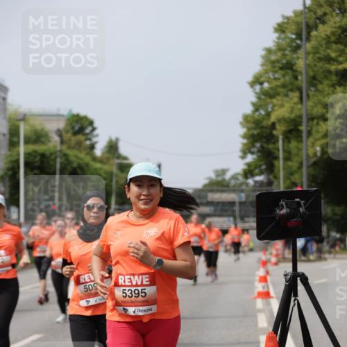 15.06.2025 - REWE Women's Run Jannik Wohlers http://msf.ph/oto/7961345 15.06.2025 09:46:08 Laufen 509, 5395 meine-sportfotos.de