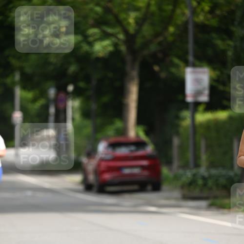15.06.2025 - REWE Women's Run Dr. Thomas Lammeyer http://msf.ph/oto/7961383 15.06.2025 09:50:26 Laufen  meine-sportfotos.de