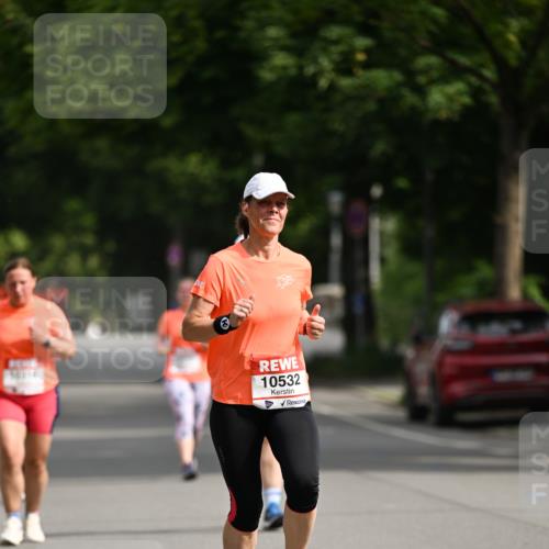 15.06.2025 - REWE Women's Run Dr. Thomas Lammeyer http://msf.ph/oto/7961423 15.06.2025 09:50:28 Laufen 10532 meine-sportfotos.de