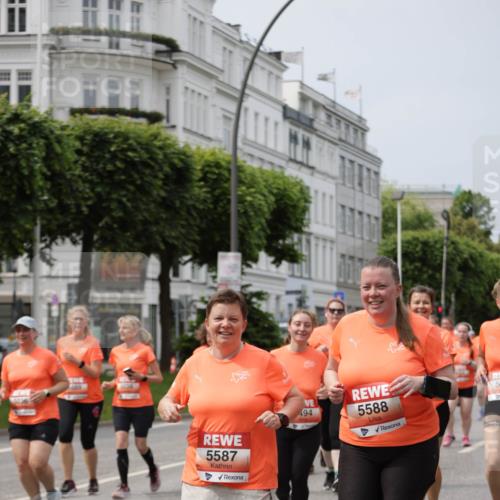 15.06.2025 - REWE Women's Run Jannik Wohlers http://msf.ph/oto/7961445 15.06.2025 09:46:12 Laufen 5006, 3038, 5587, 494, 5588 meine-sportfotos.de
