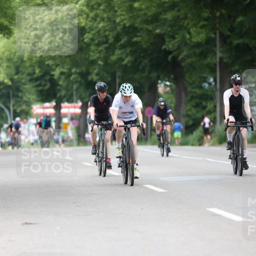 15.06.2025 - 7 Türme Triathlon Yannick Fuchs http://msf.ph/oto/7961447 15.06.2025 13:50:17 Radfahren 894, 960, 1099 meine-sportfotos.de
