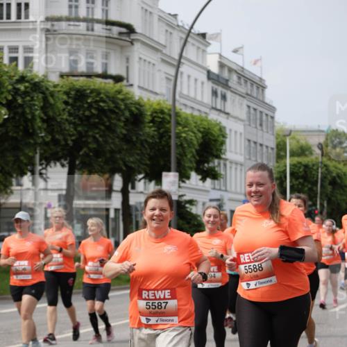 15.06.2025 - REWE Women's Run Jannik Wohlers http://msf.ph/oto/7961452 15.06.2025 09:46:12 Laufen 5036, 5587, 94, 5588 meine-sportfotos.de