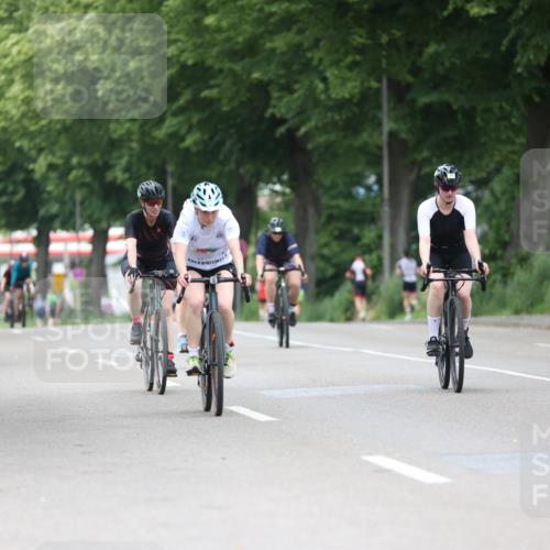 15.06.2025 - 7 Türme Triathlon Yannick Fuchs http://msf.ph/oto/7961458 15.06.2025 13:50:17 Radfahren 894, 960, 1099 meine-sportfotos.de
