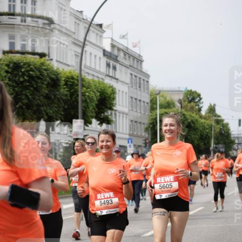 15.06.2025 - REWE Women's Run Jannik Wohlers http://msf.ph/oto/7961492 15.06.2025 09:46:13 Laufen 5493, 5605 meine-sportfotos.de
