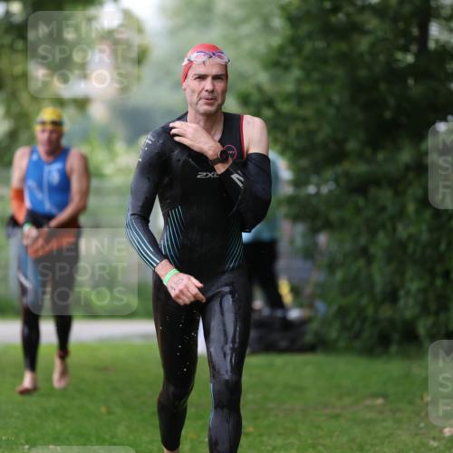 15.06.2025 - 7 Türme Triathlon Michael Strokosch http://msf.ph/oto/7961495 15.06.2025 12:13:29 Schwimmen 396, 494, 539, 566 meine-sportfotos.de