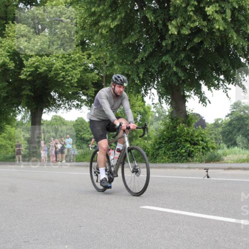 15.06.2025 - 7 Türme Triathlon Yannick Fuchs http://msf.ph/oto/7961511 15.06.2025 12:20:57 Radfahren  meine-sportfotos.de