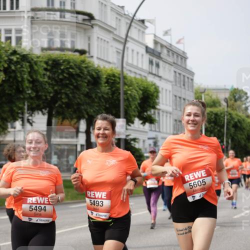 15.06.2025 - REWE Women's Run Jannik Wohlers http://msf.ph/oto/7961537 15.06.2025 09:46:14 Laufen 5494, 5493, 5605, 1895 meine-sportfotos.de
